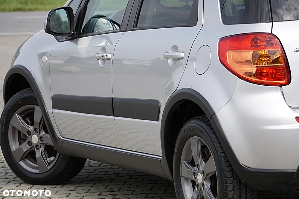 Suzuki SX4 1.6 Premium 4WD - 15