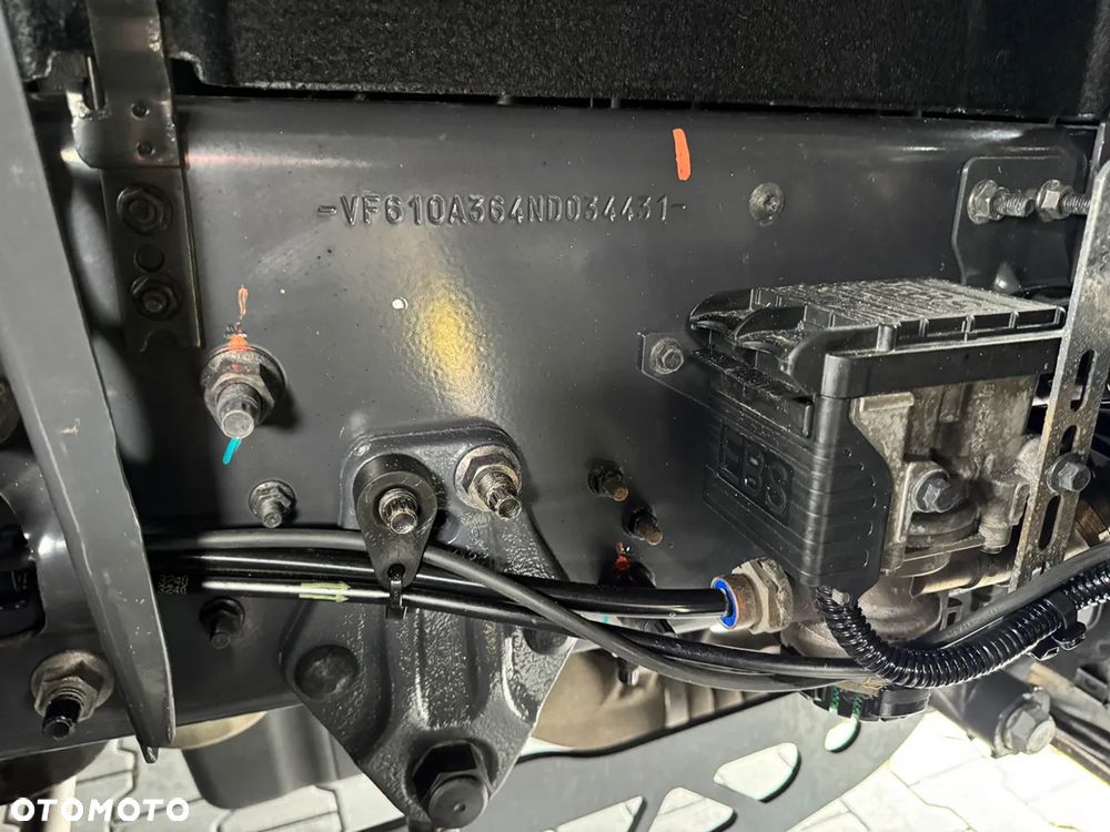 Renault T 520 / ACC / HIGH CAB  / CAŁA NA PODUSZKACH - FULL AIR / KLIMA POSTOJOWA / OBRACANY FOTEL / Z NIEMIEC - 25