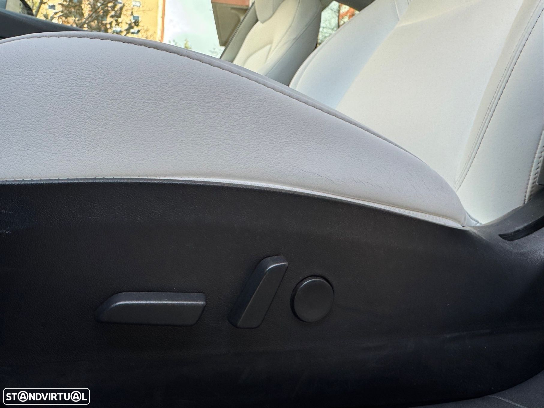 Tesla Model 3 Standard Range Plus RWD - 28