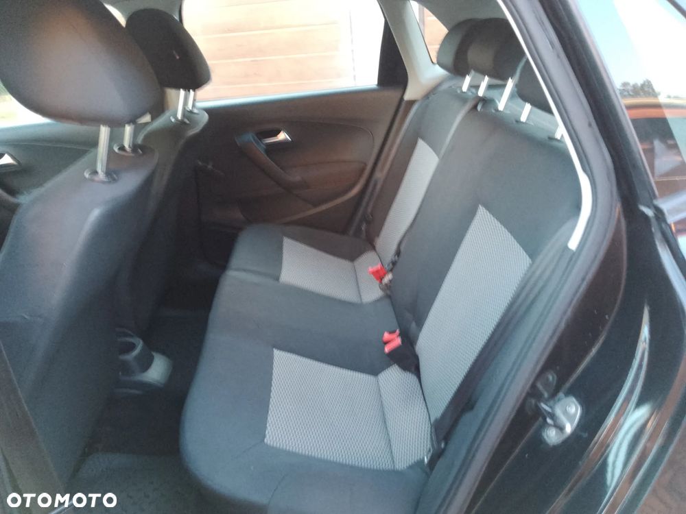 Volkswagen Polo - 12