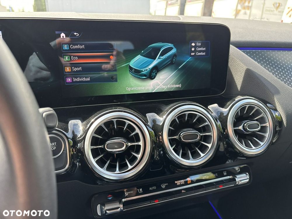 Mercedes-Benz EQA 250+ 70.5kWh Progressive - 20