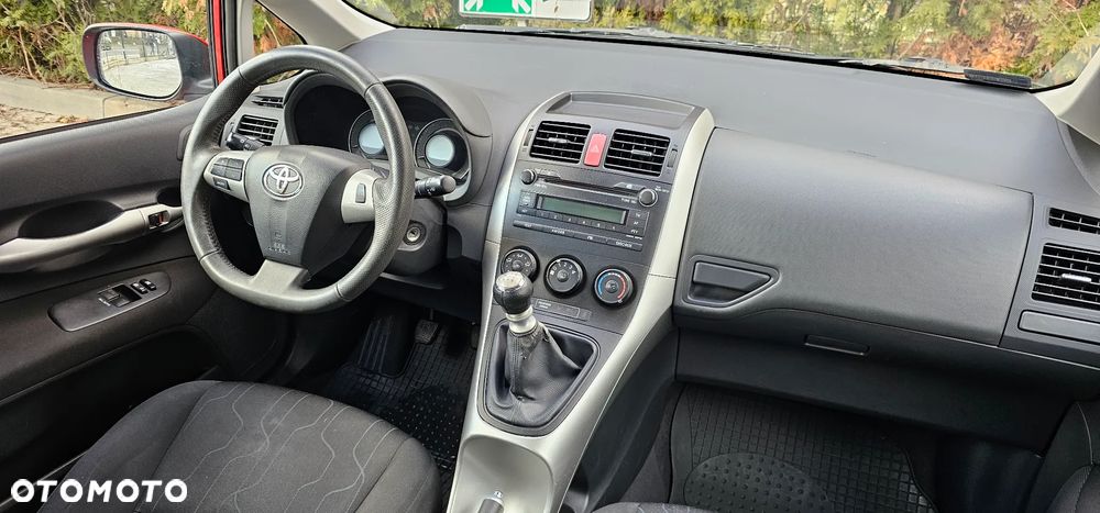 Toyota Auris 1.33 VVT-i Active - 7