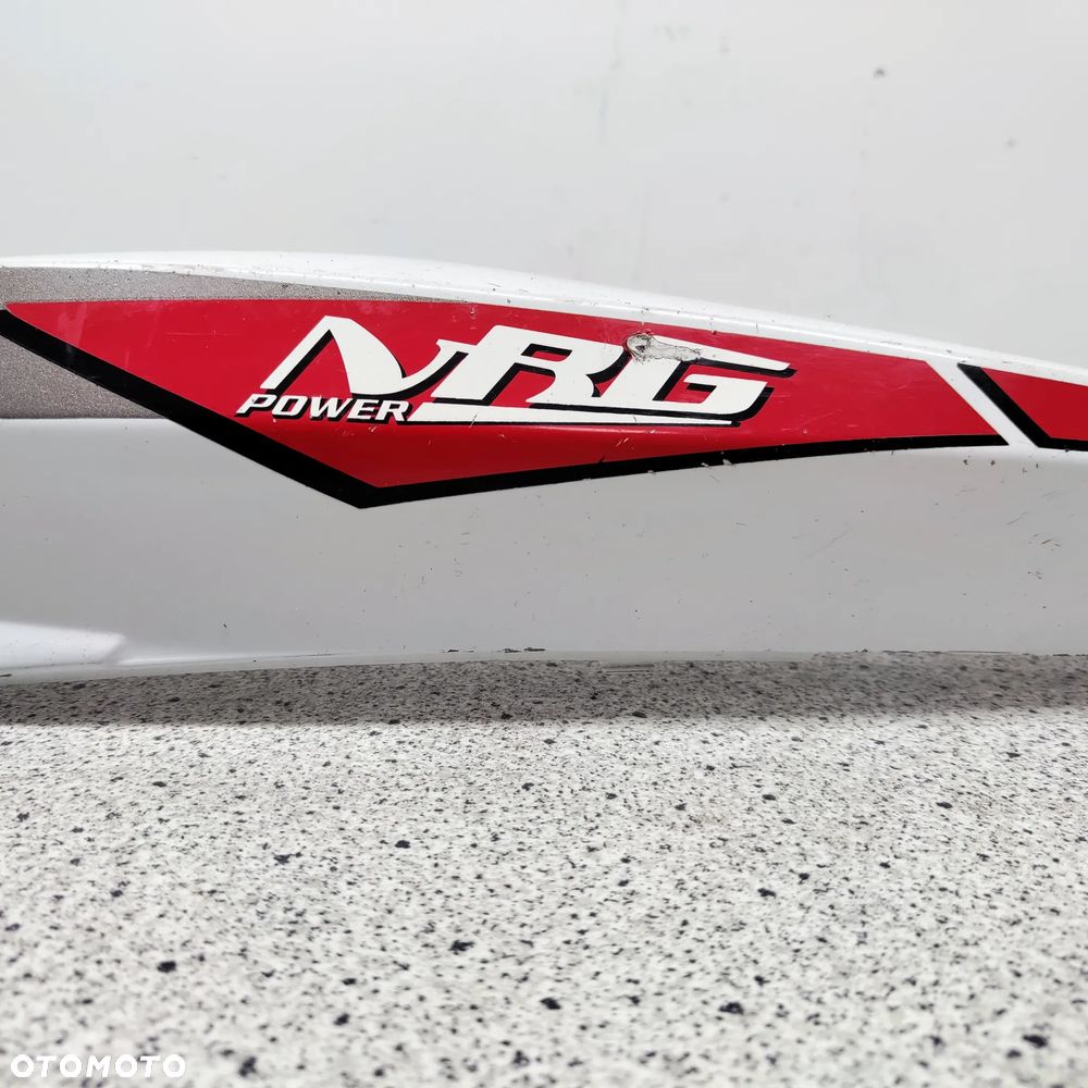 Owiewka, osłona, bok, boczek, zadupek, ogon Piaggio NRG - 8