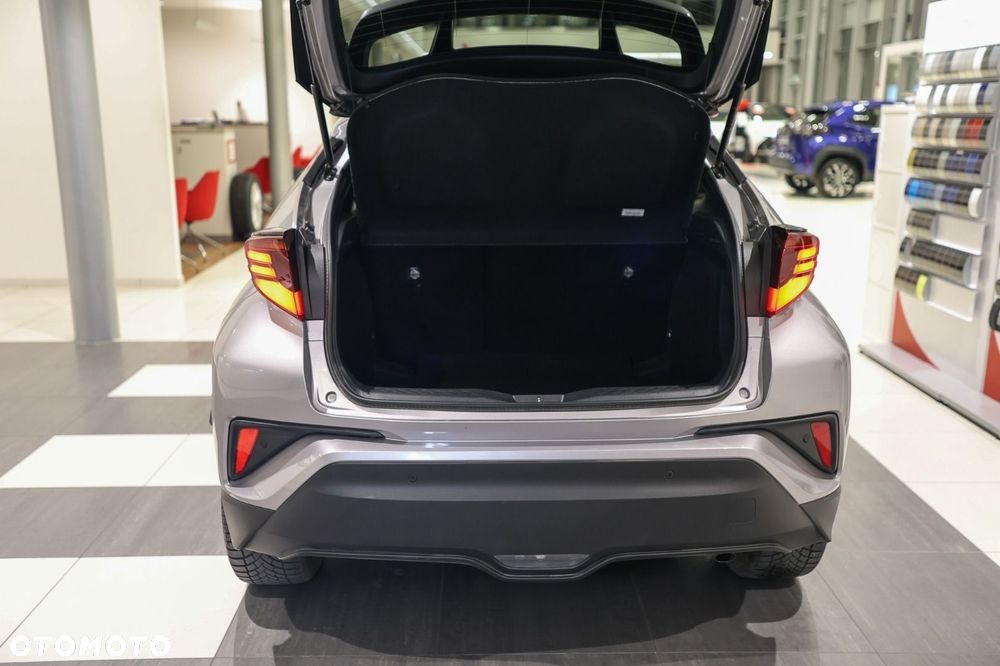 Toyota C-HR - 8