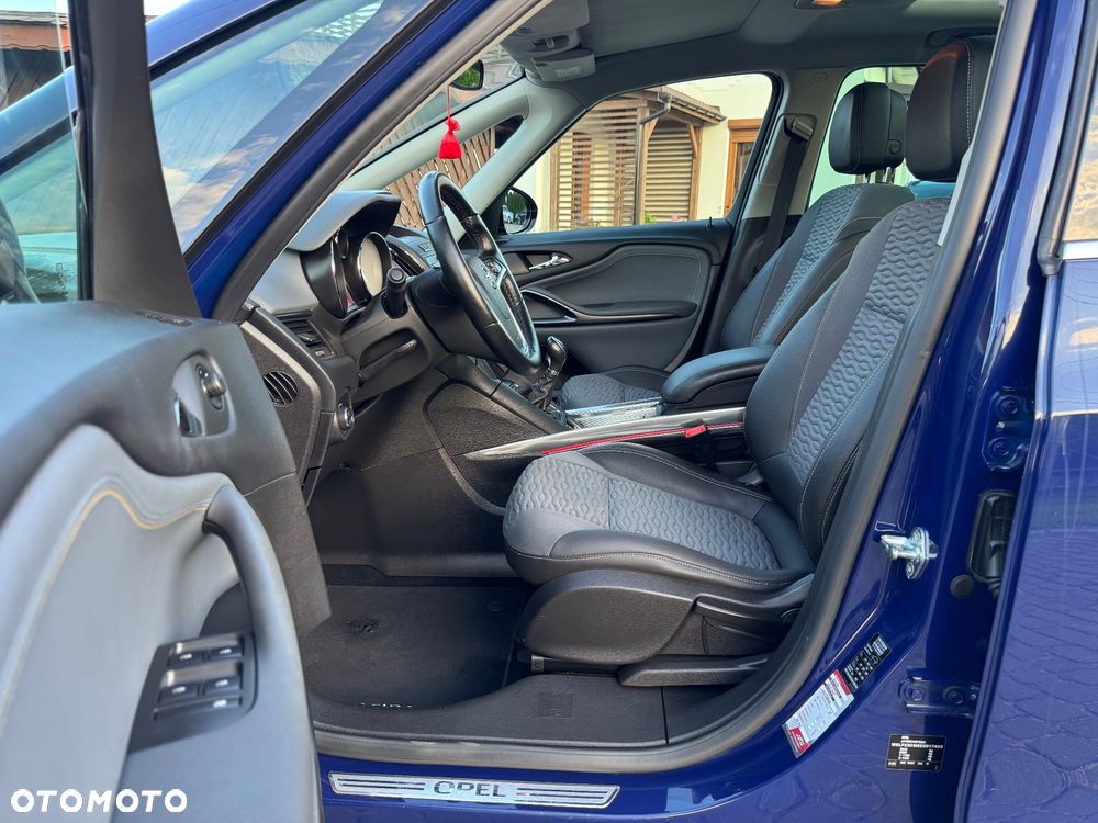Opel Zafira Tourer 2.0 CDTI Edition - 21