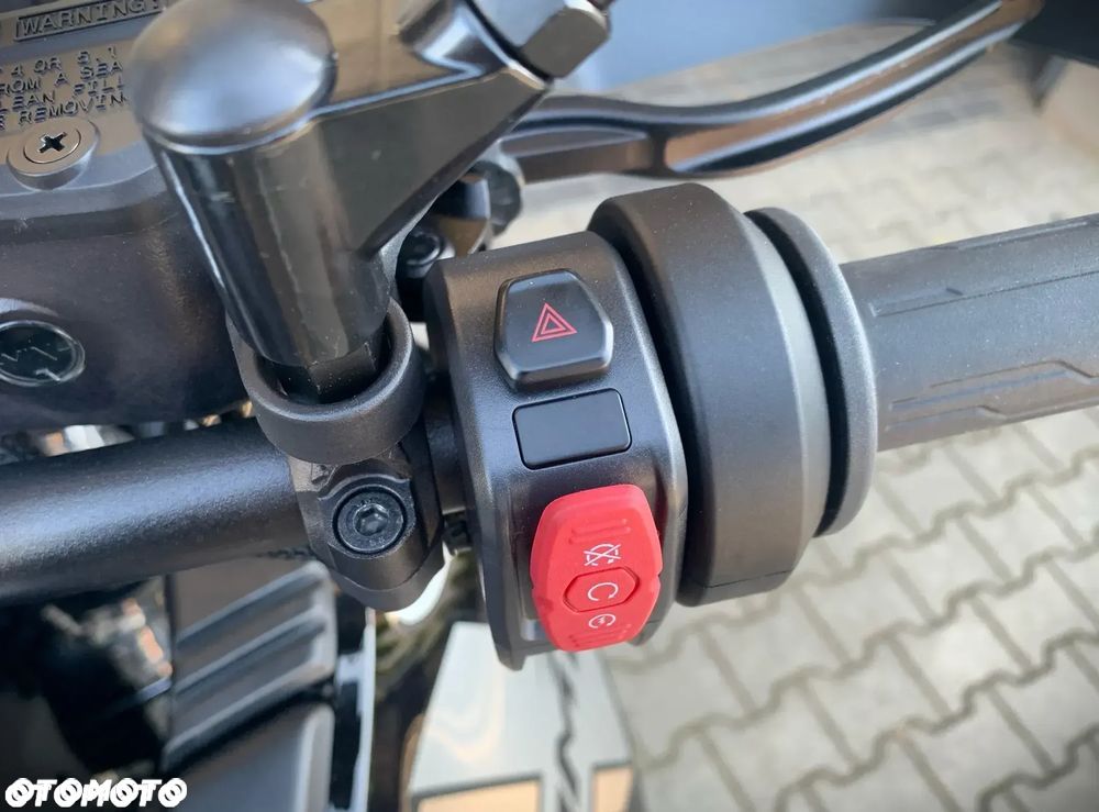 CFMoto MT-X - 8