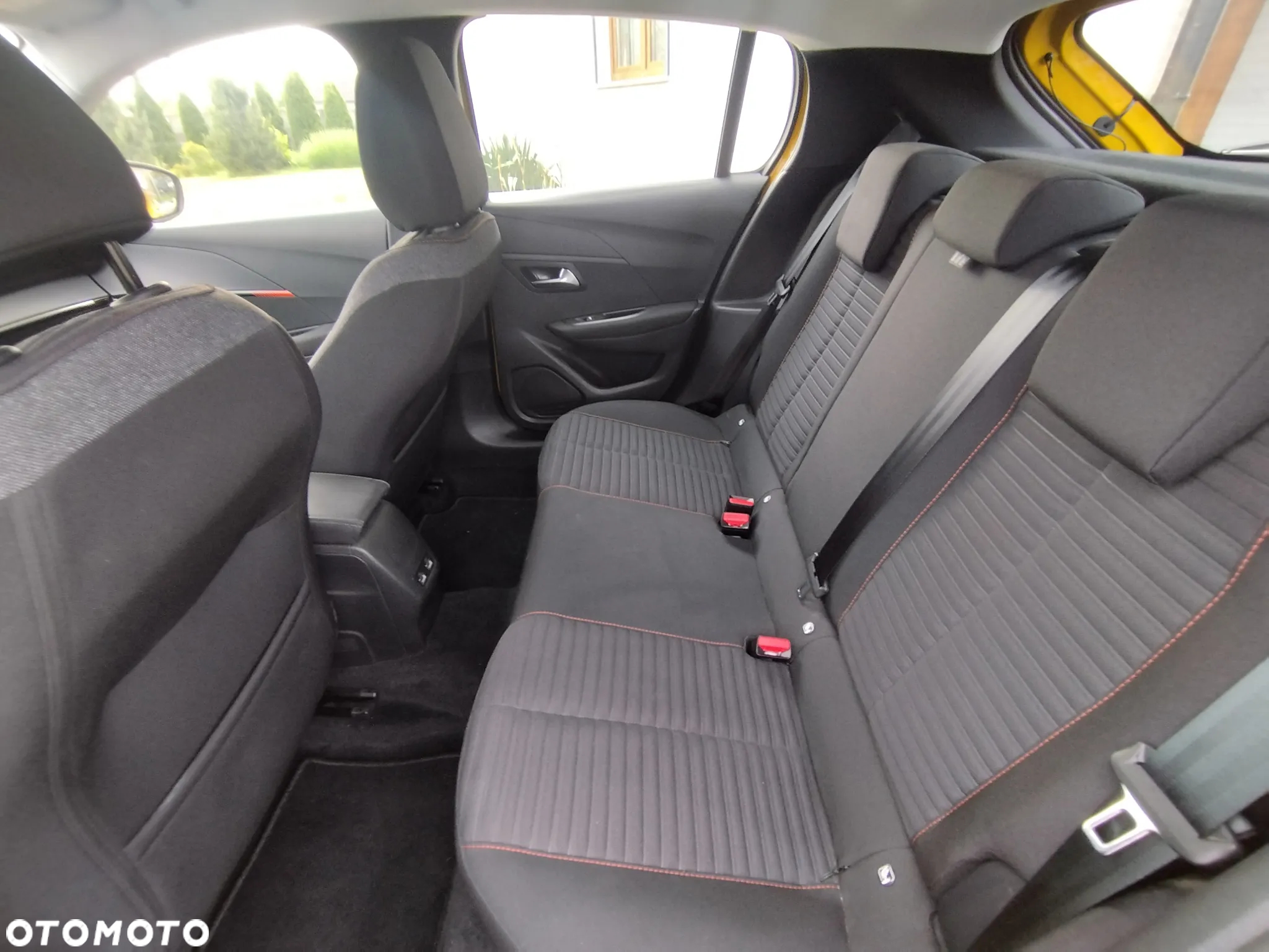Peugeot 208 e-208 Active Pack - 24