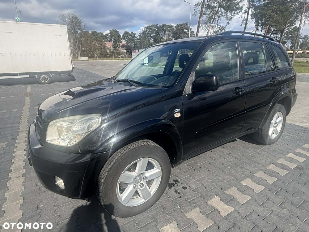 Toyota RAV4 2.0 D-4D 4x4 - 2