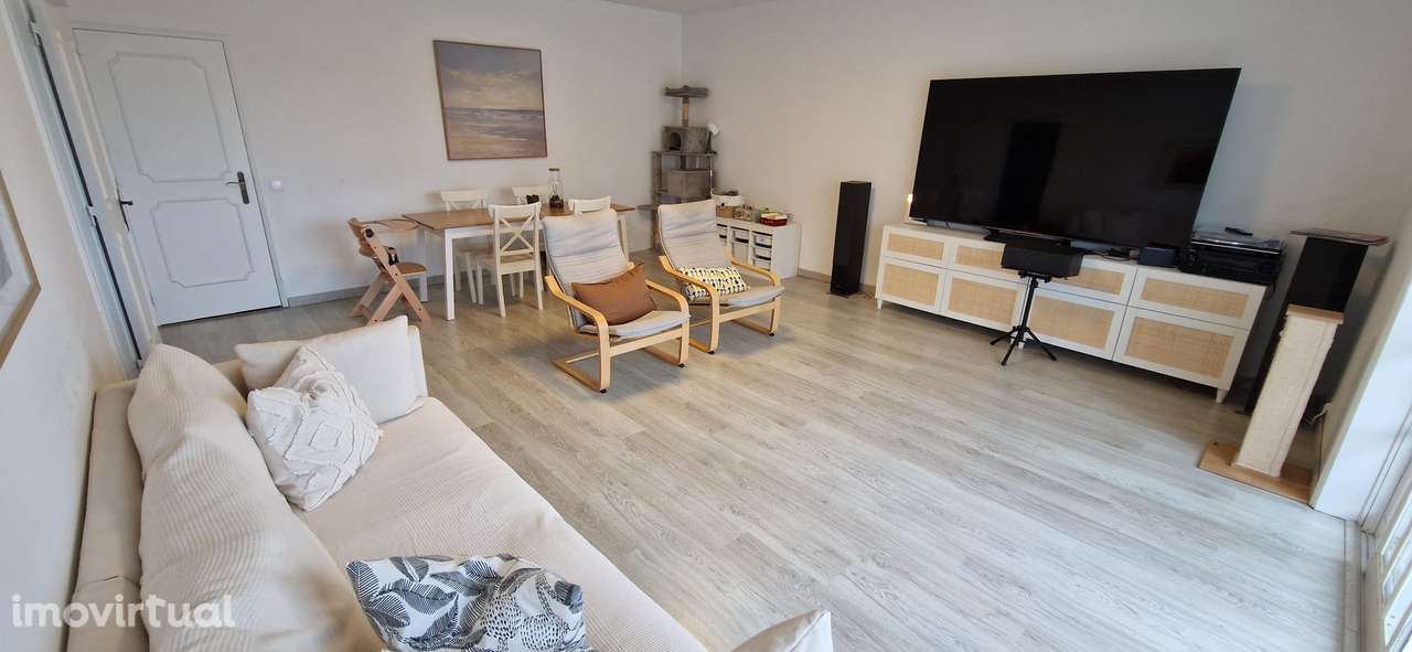 Apartamento T4 recentemente remodelado - Grande imagem: 2/20
