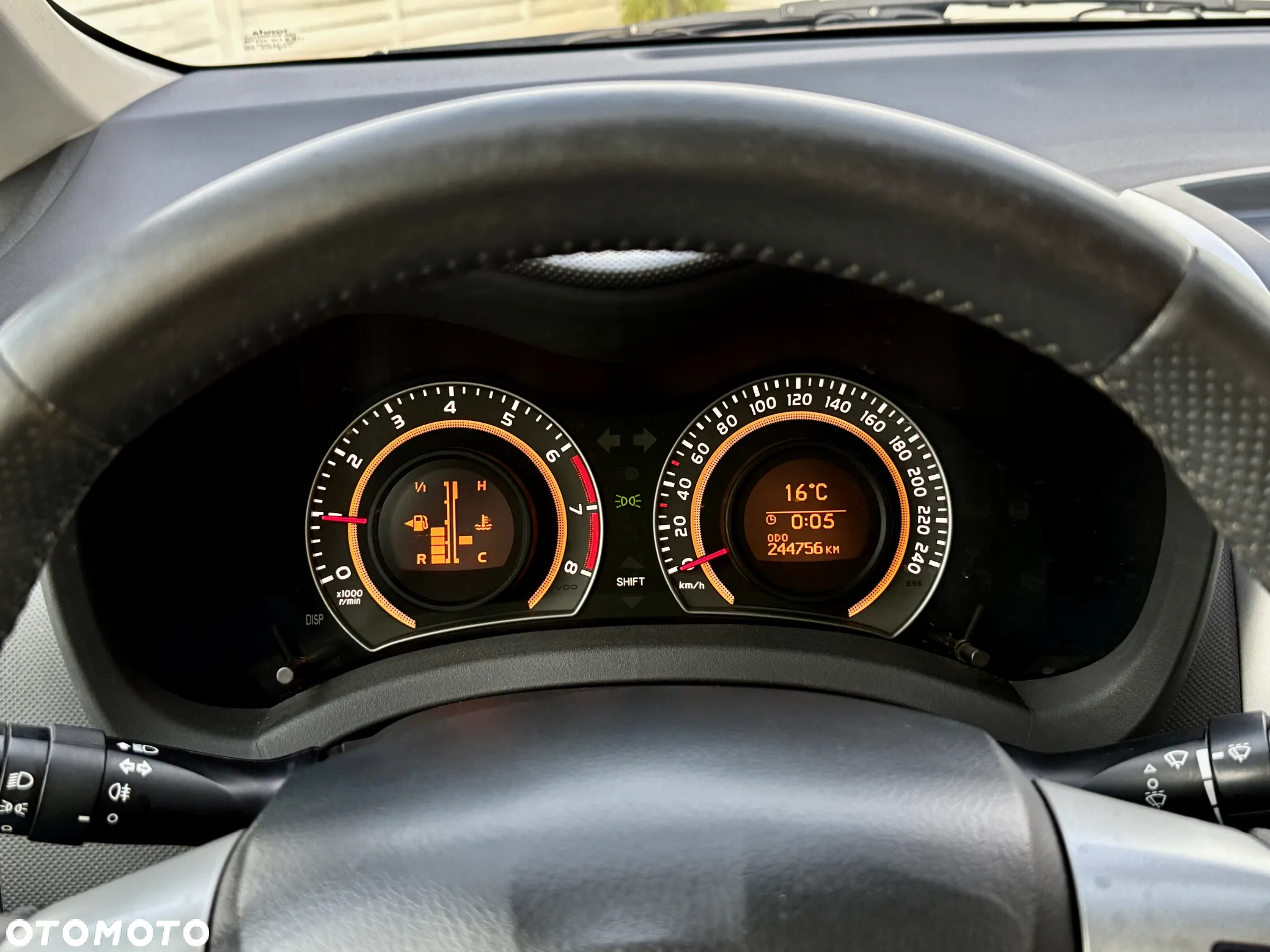 Toyota Auris 1.33 VVT-i Terra - 13