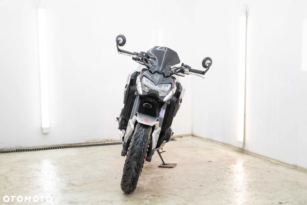 Kawasaki Z 900 - 3