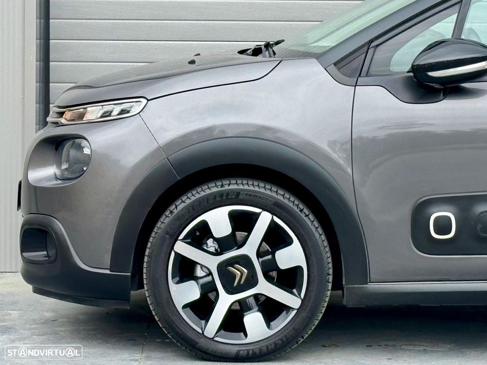 Citroën C3 1.2 PureTech Shine EAT6 - 26