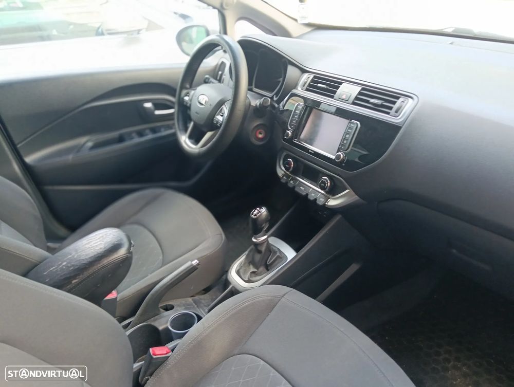 Kia Rio 1.4 CRDi TX Prime - 13