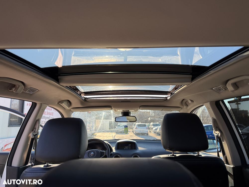 Renault Koleos dCi 150 FAP 4x4 Aut. Night and Day - 9