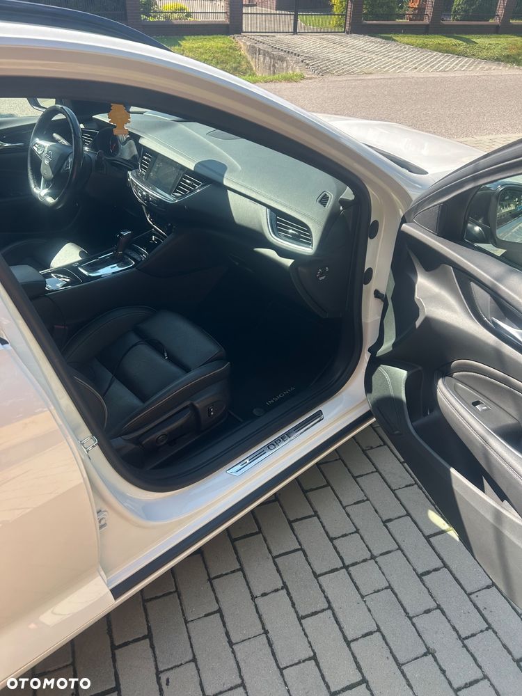Opel Insignia 2.0 BiTurbo 4x4 Exclusive - 9