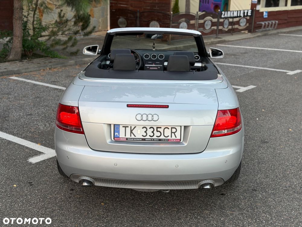 Audi A4 Cabrio 2.0 TDI DPF - 11