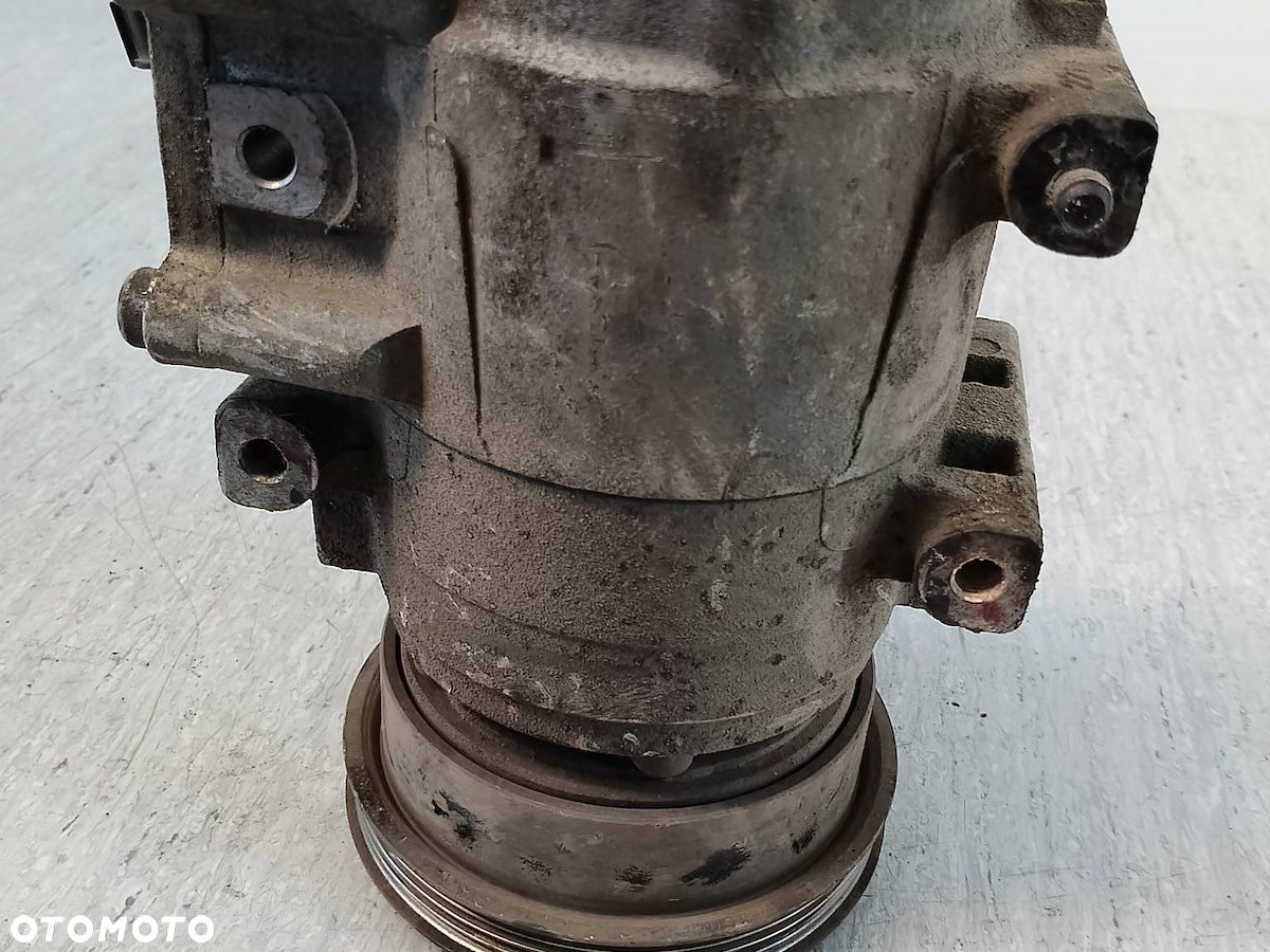 POMPA, SPRĘŻARKA KLIMATYZACJI HYUNDAI GETZ 97701-1C150 1.3 - 5