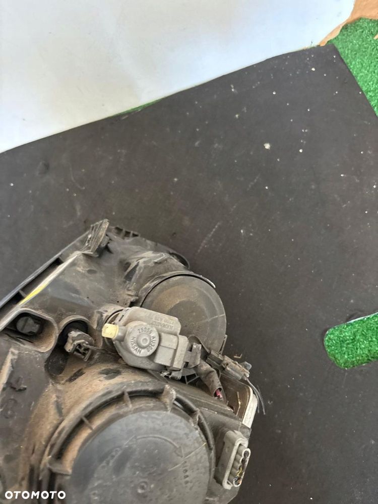 LAMPA LEWA REFLEKTOR LEWY NISSAN QASHQAI J10 FACE LIFT BI XENON DEMONTAŻ EU - 7