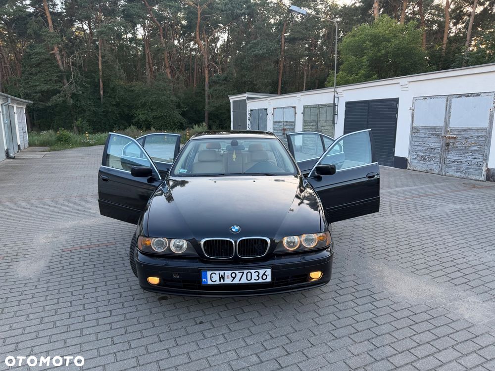 BMW Seria 5 - 10