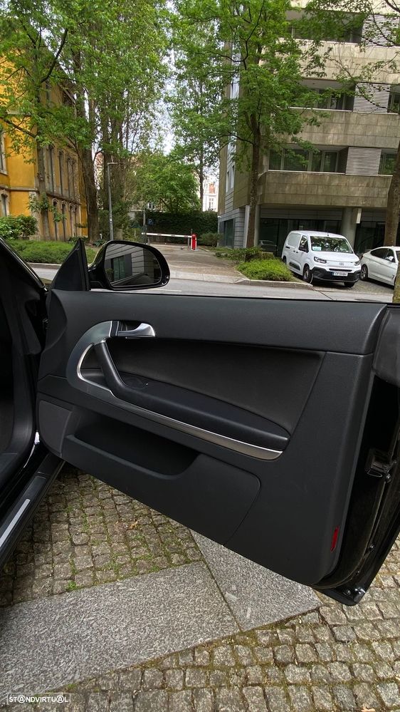 Audi A3 Cabrio 2.0 TDi Sport S tronic - 25