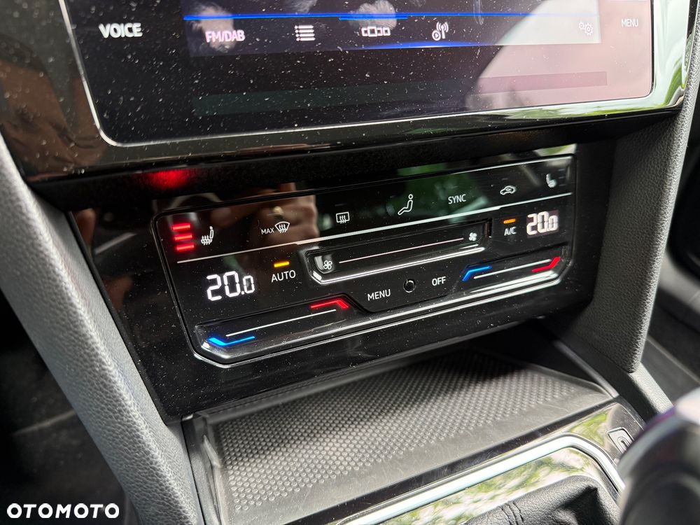 Volkswagen Passat 2.0 TSI 4Mot Elegance DSG - 31