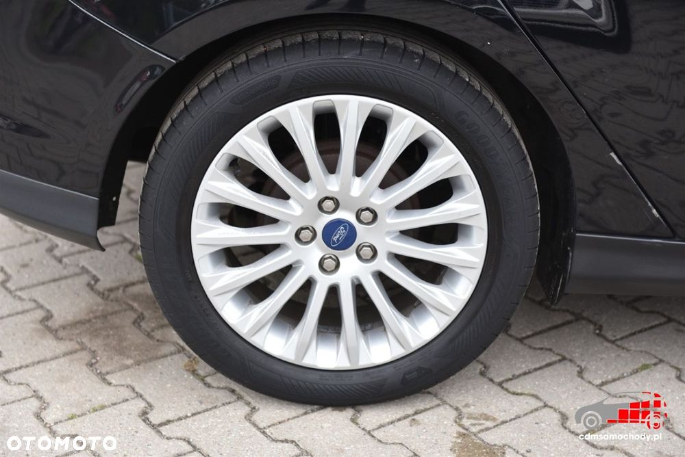Ford Focus - 12