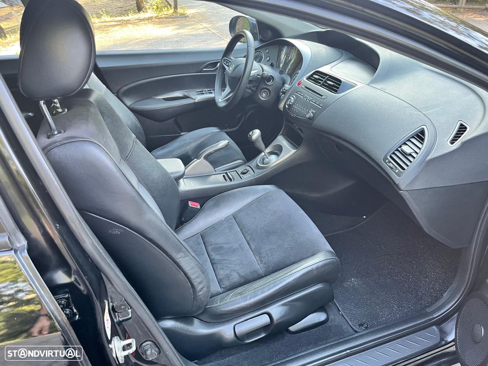 Honda Civic 1.4 i-VTEC Comfort - 11