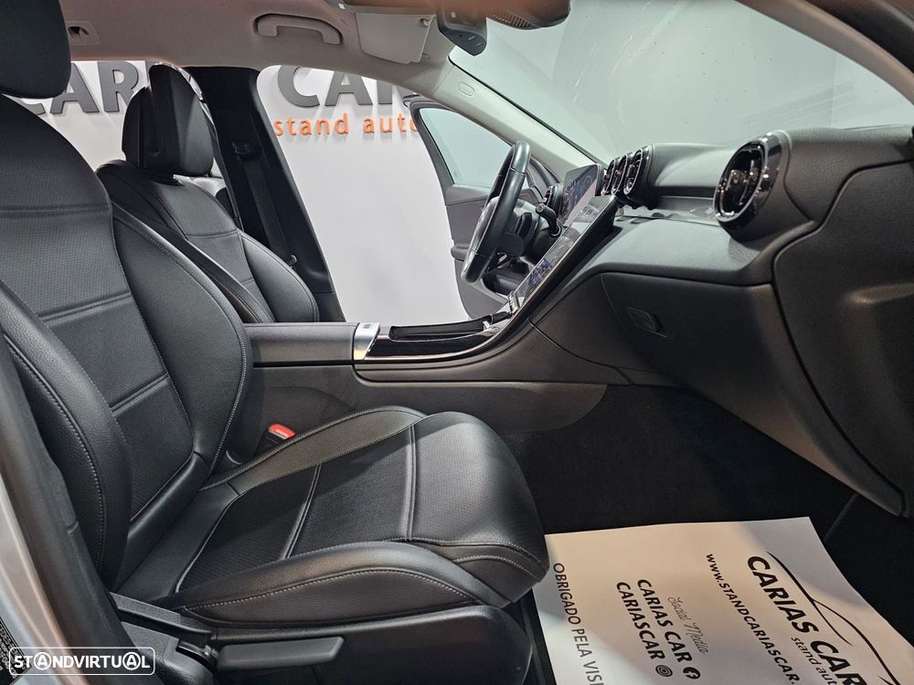 Mercedes-Benz C 200 - 12