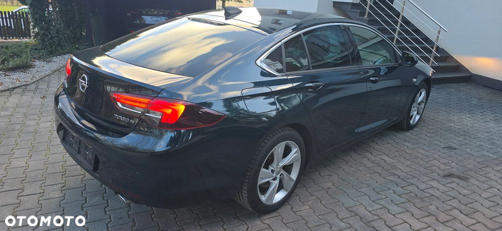 Opel Insignia 2.0 DI Turbo 4x4 Exclusive - 10