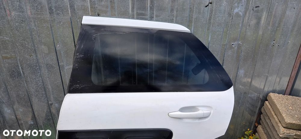 Szyba tylna lewa Citroen c4 Cactus - 1