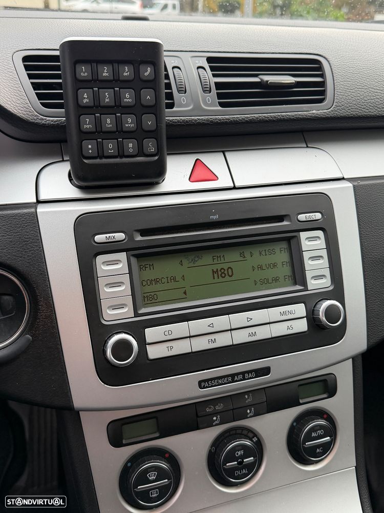 VW Passat 2.0 TDI Highline - 11