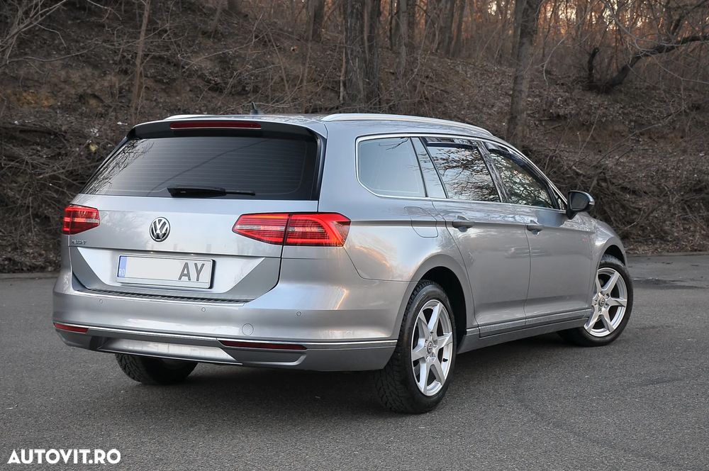Volkswagen Passat 2.0 TDI DSG Highline - 2