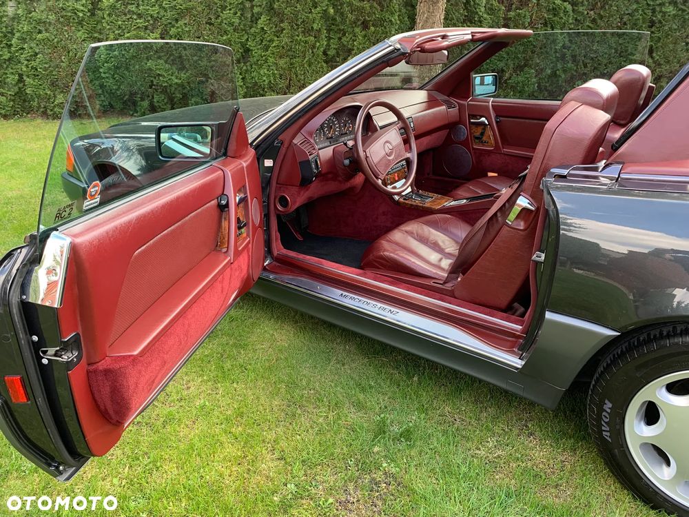 Mercedes-Benz SL - 10