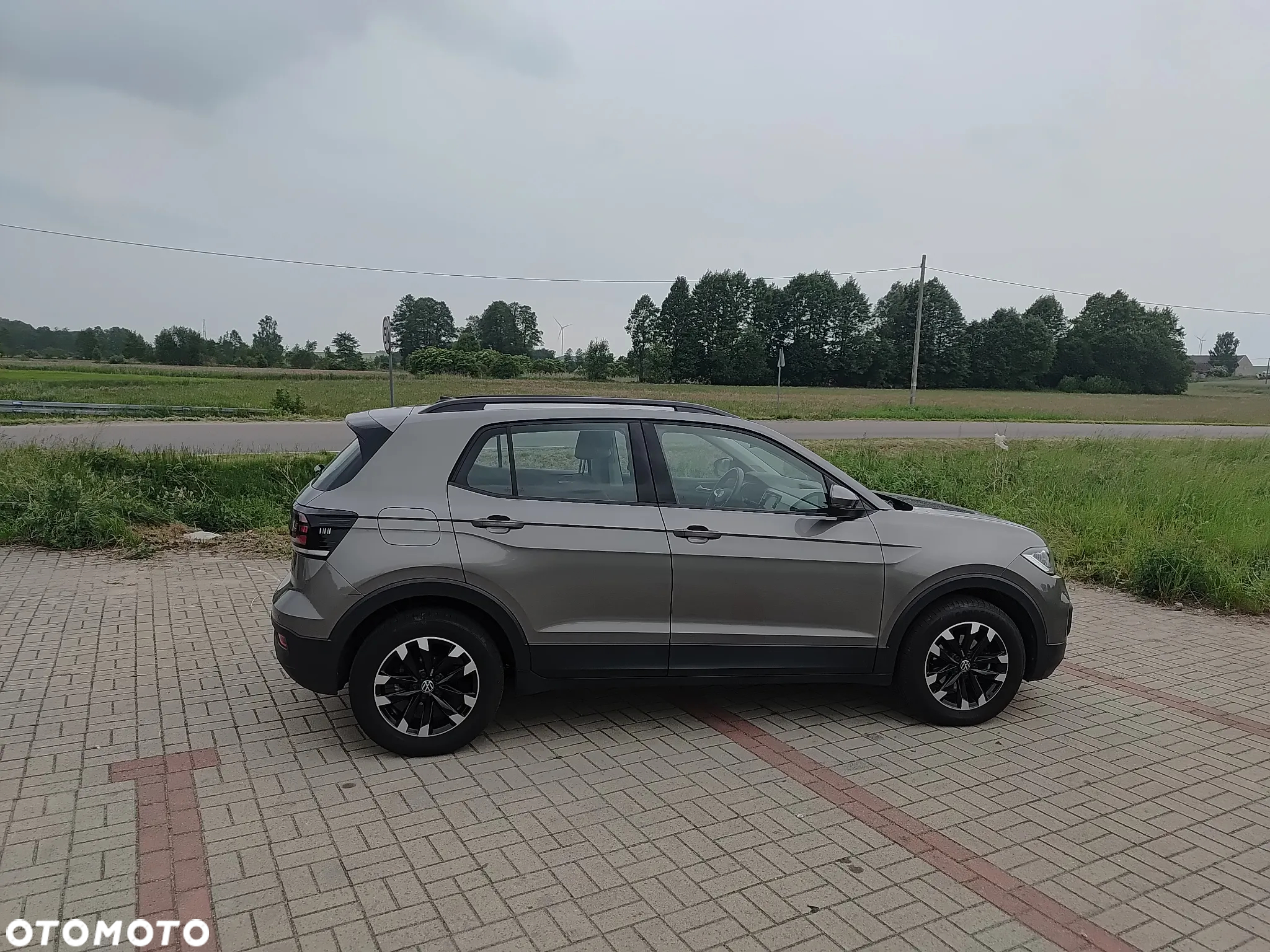 Volkswagen T-Cross - 23