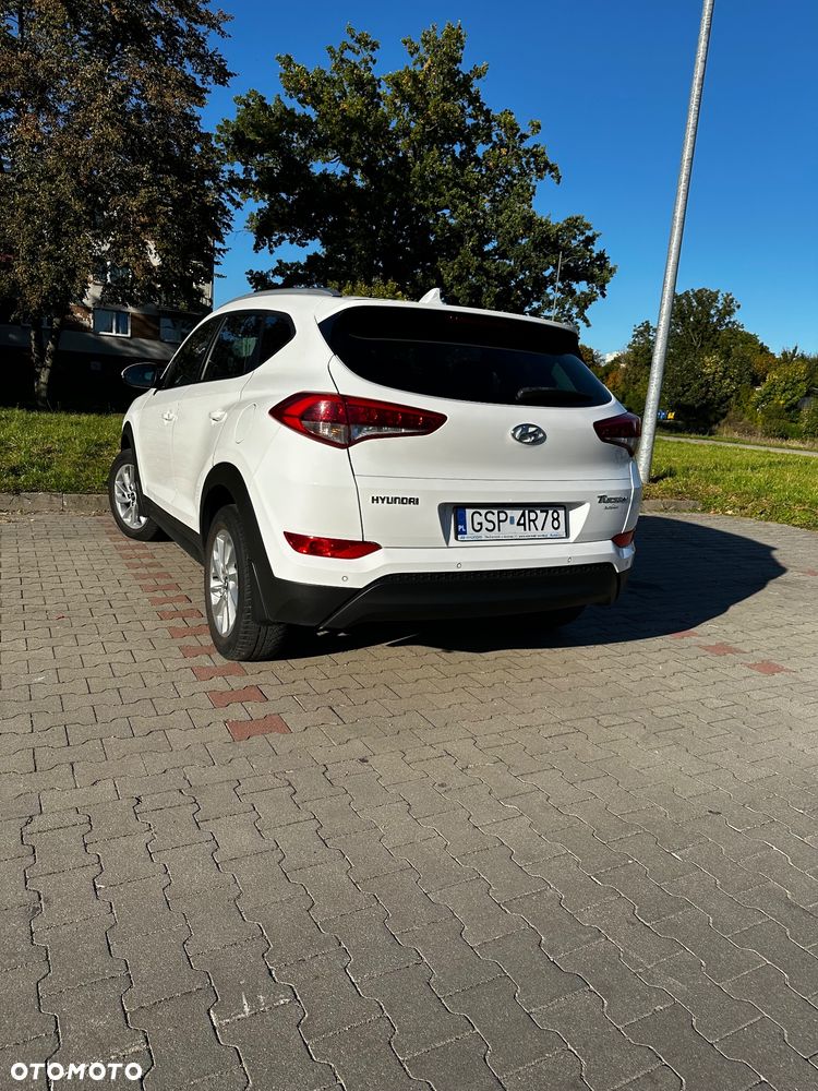 Hyundai Tucson - 4