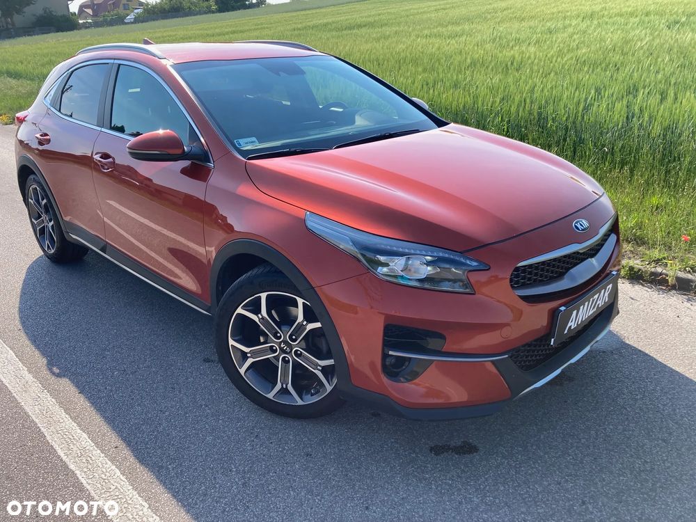 Kia XCeed 1.5 T-GDI Business Line DCT - 4