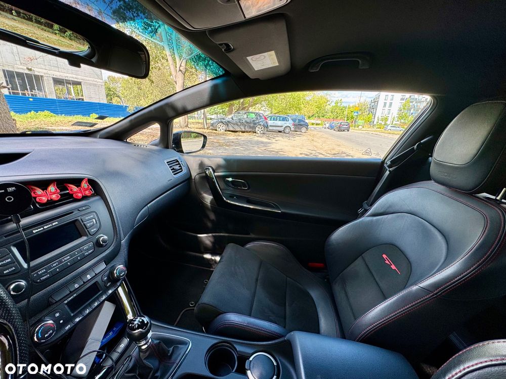 Kia ProCeed 1.6 T-GDI GT - 10