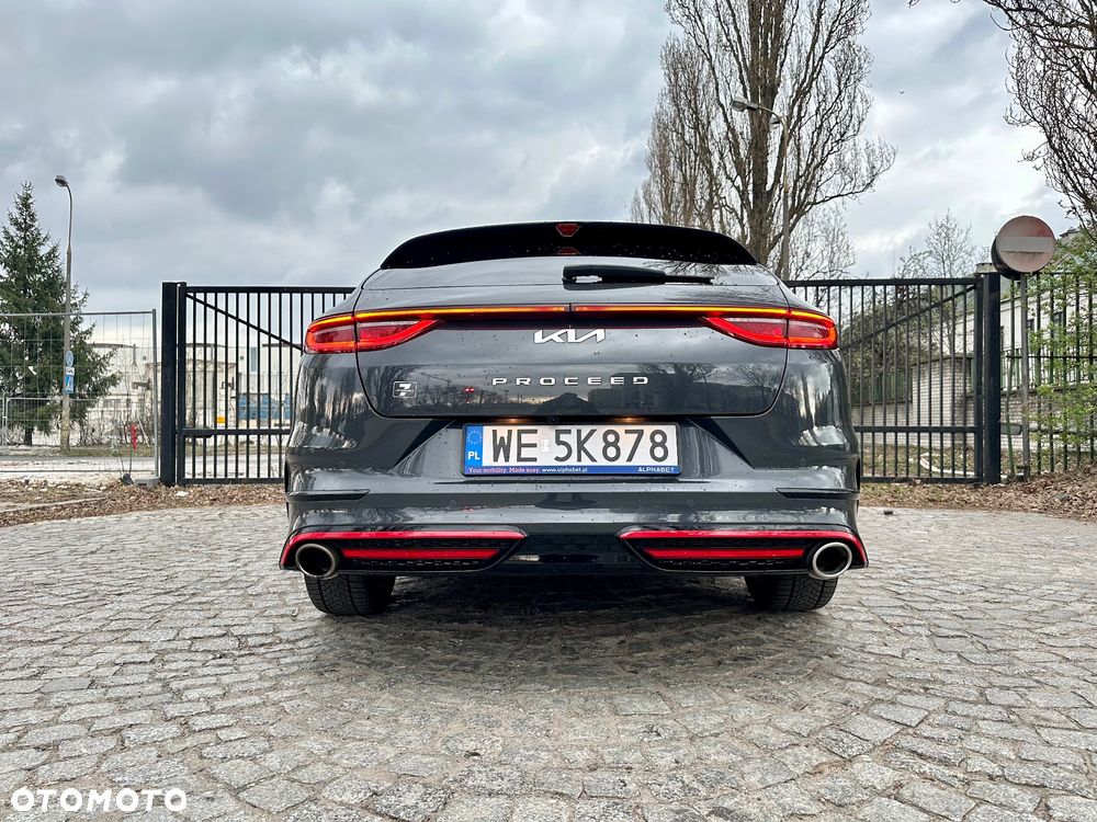 Kia ProCeed - 11