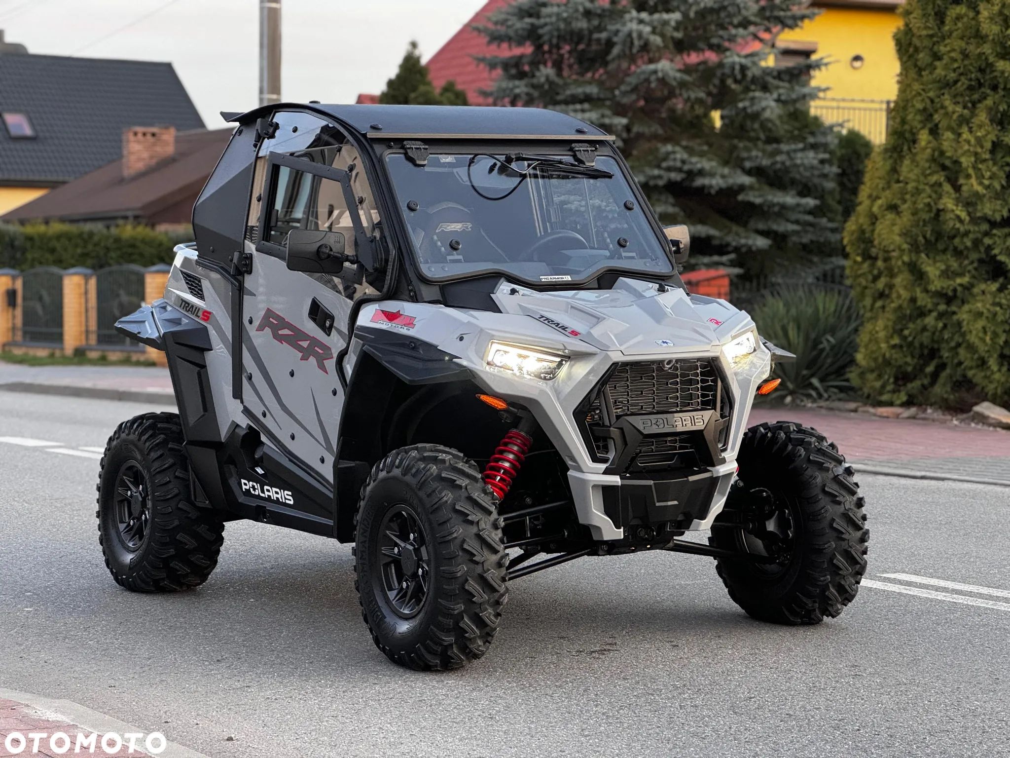 Polaris RZR