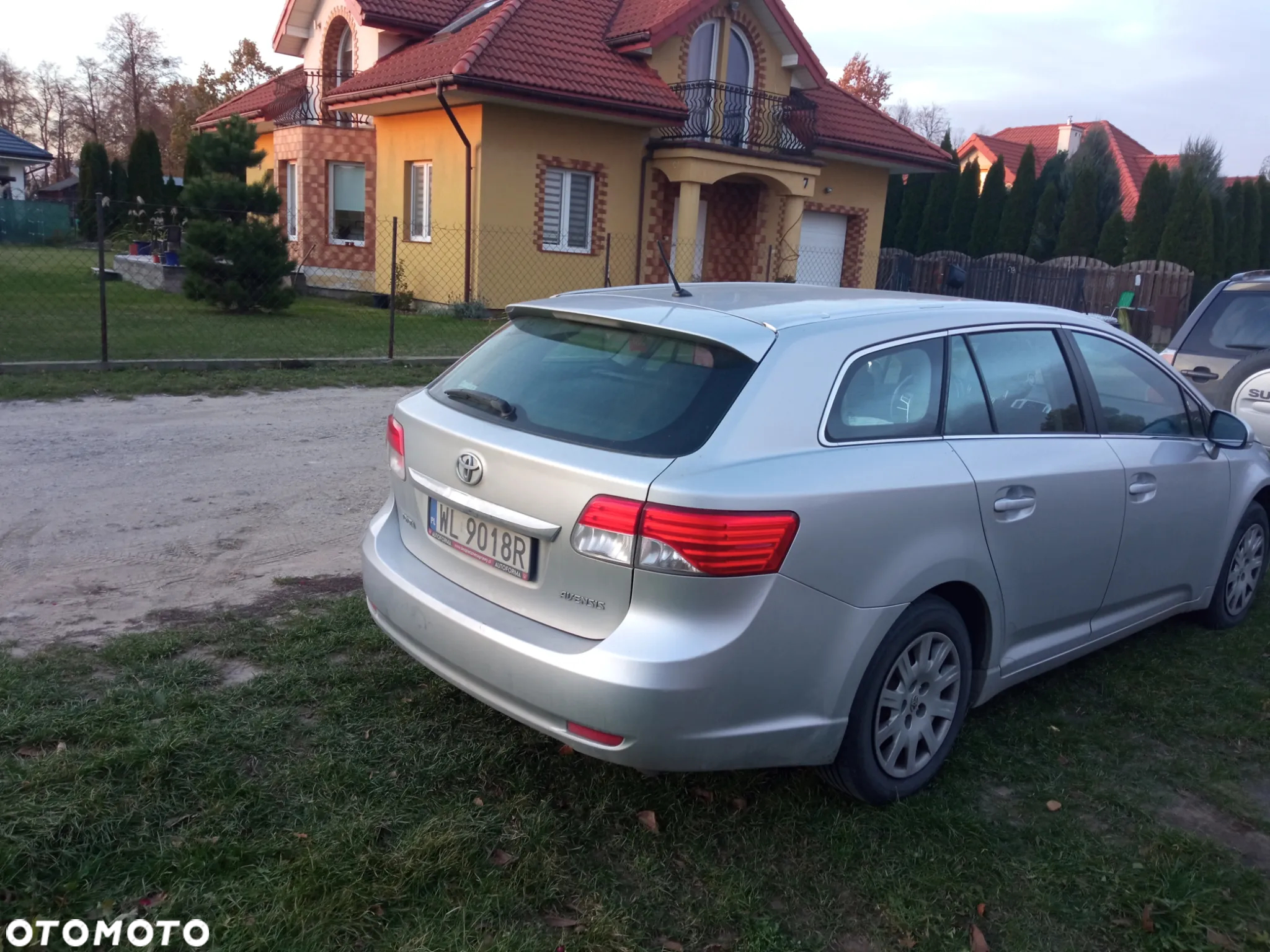 Toyota Avensis 2.0 D-4D Active - 18