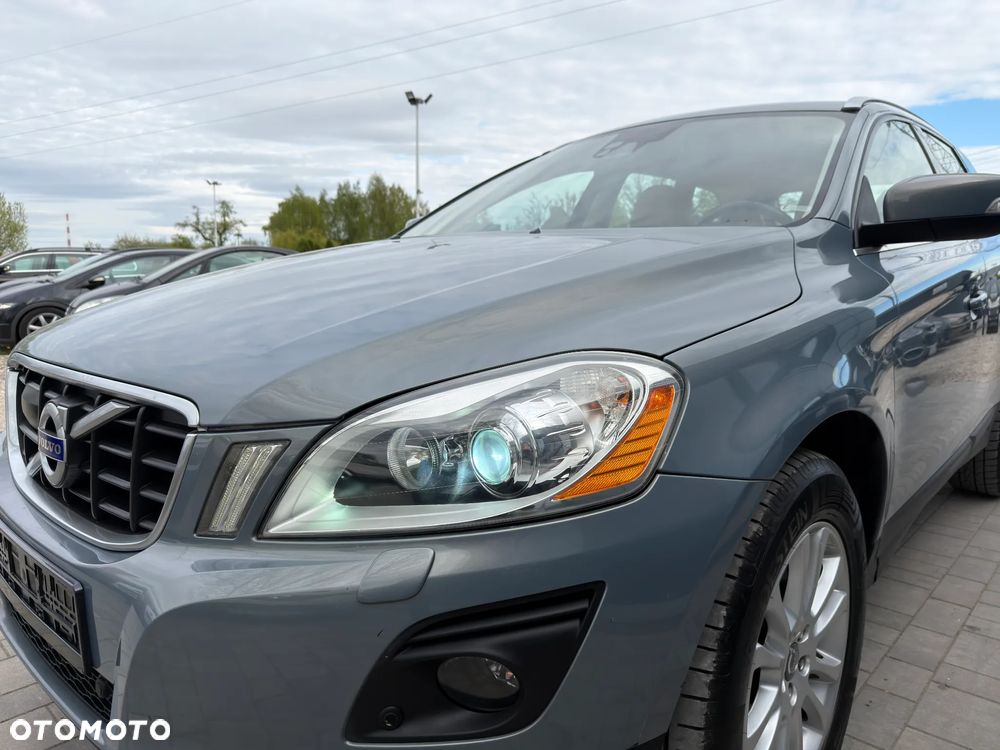 Volvo XC 60 D5 AWD Momentum - 38
