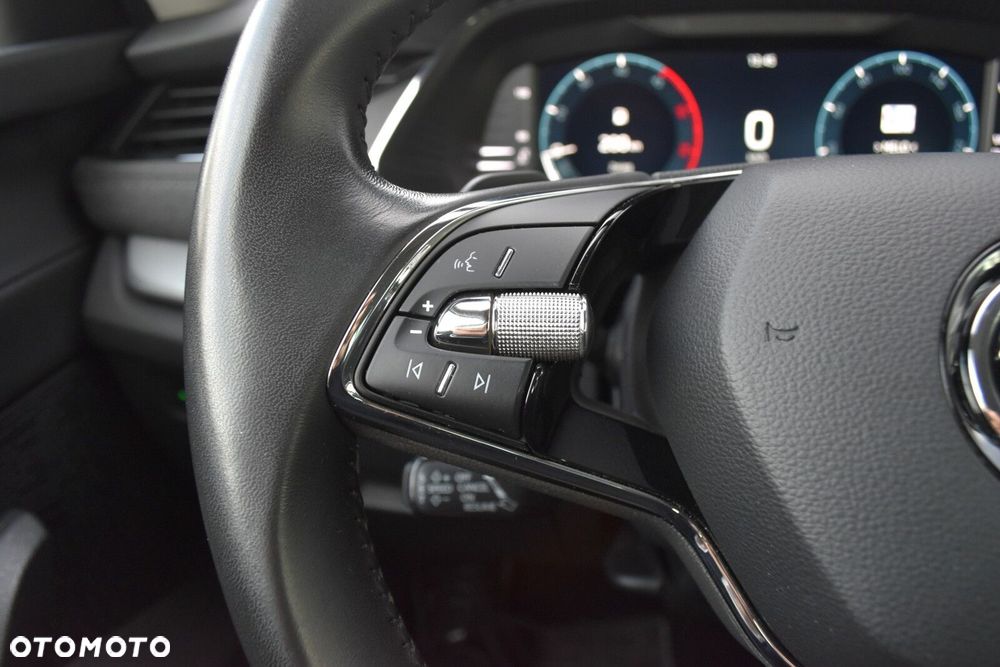 Skoda Octavia 2.0 TDI Style DSG - 14