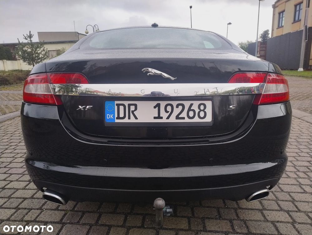 Jaguar XF 3.0 V6 S Premium Luxury - 4