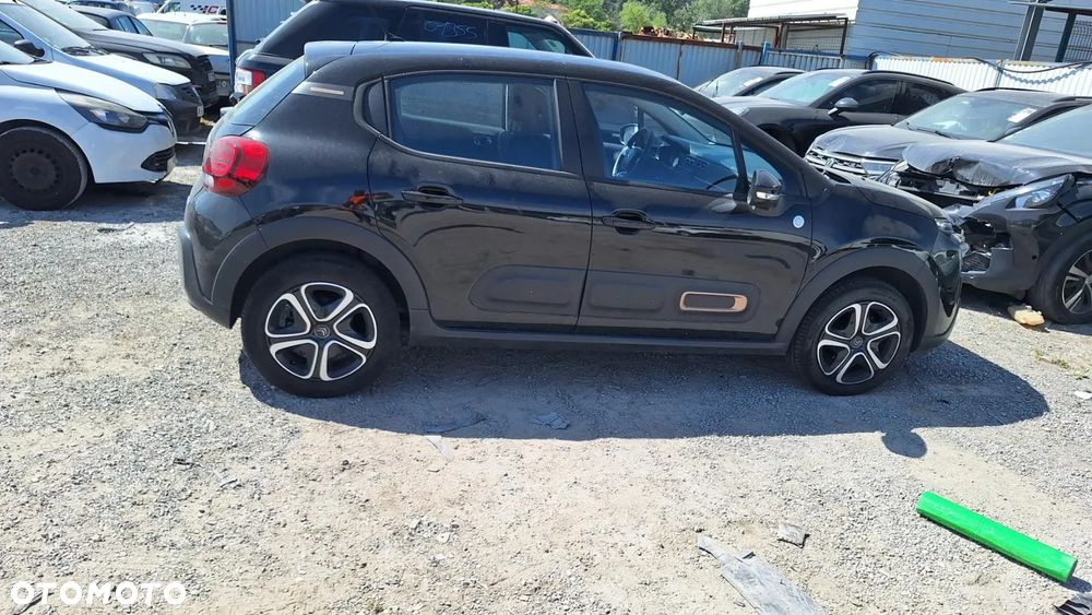 Citroën C3 1.2 PureTech Shine - 12
