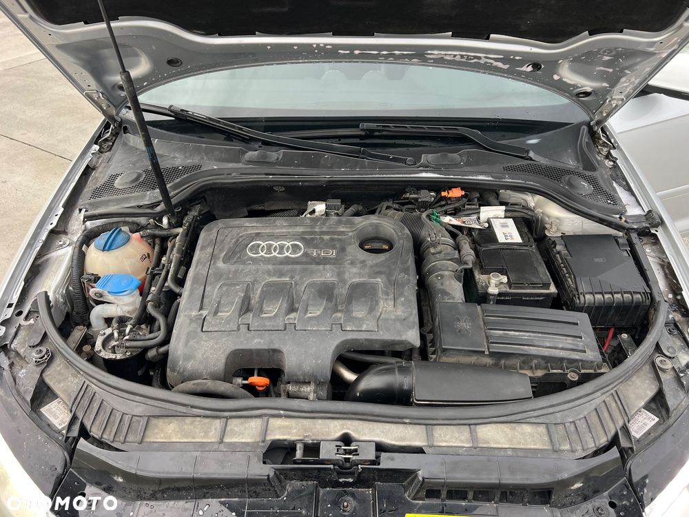 Audi A3 2.0 TDI DPF S line Sportpaket - 38