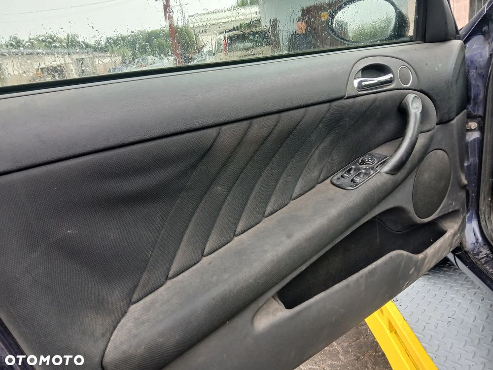 Alfa Romeo 147 lift 567/a maska pokrywa silnika klapa bagażnika zderzak lampa reflektor pas przedni stop lampy halogeny przeciwmgłowe odblaski grill atrapa znaczek - 7