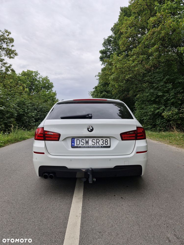 BMW Seria 5 525d - 6