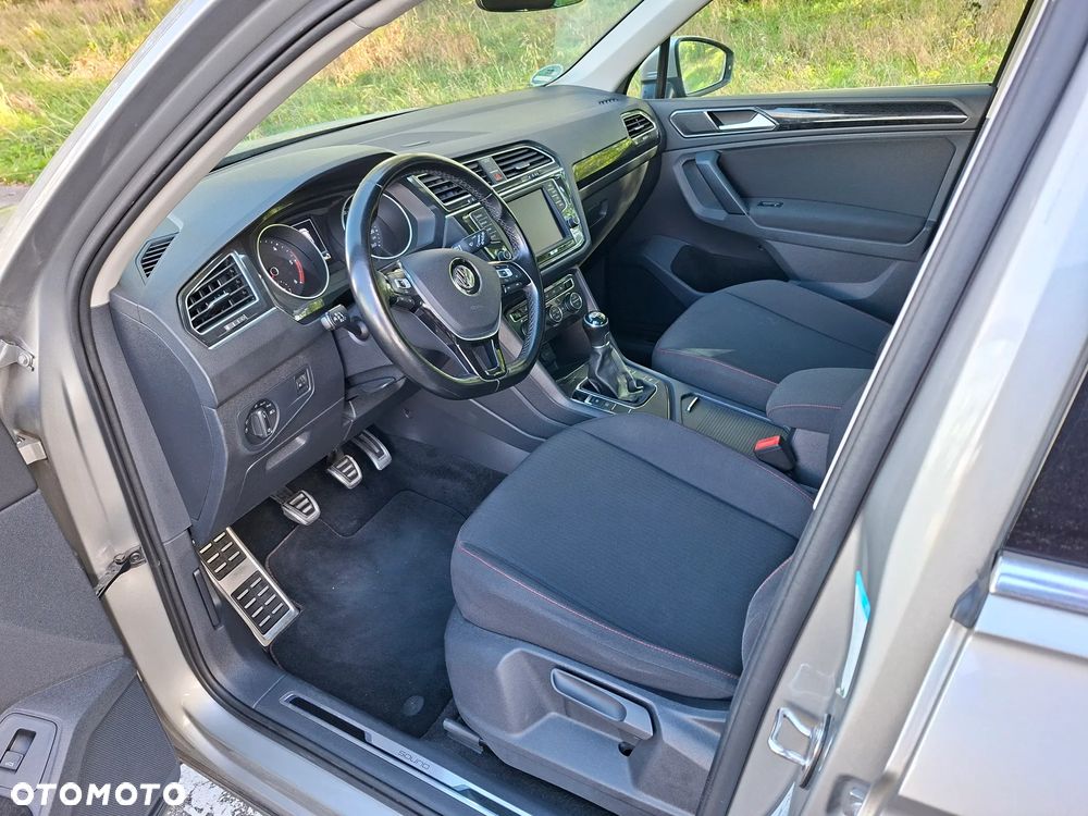 Volkswagen Tiguan 2.0 TDI SCR Elegance - 13