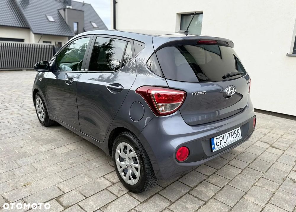 Hyundai i10 - 11