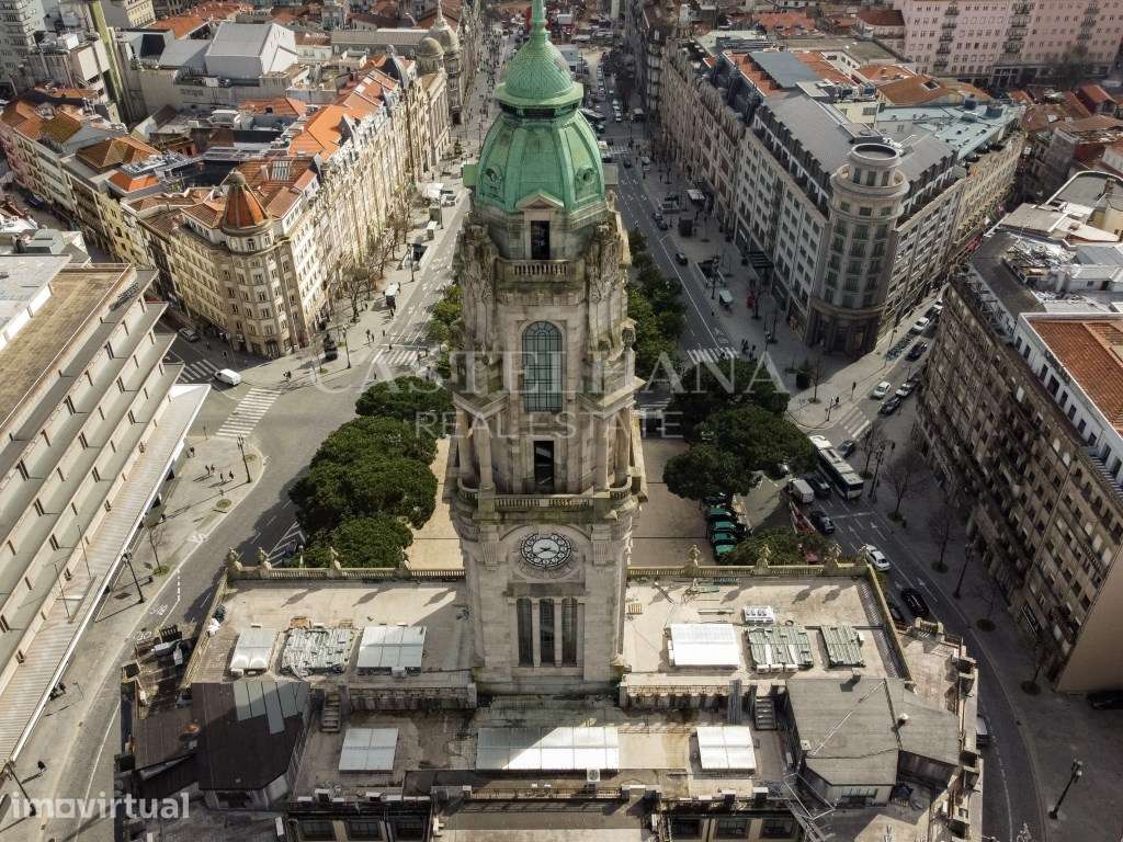 Edifício para arrendamento no centro do Porto - Grande imagem: 4/12